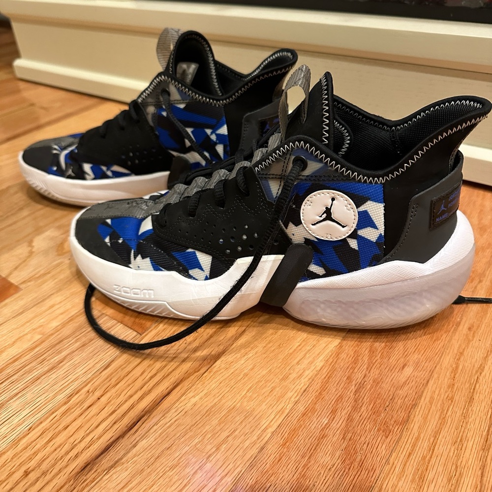 Jordan React Elevation Pf 'Fractal Pattern, Black… - image 3